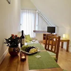 https://apart-center-motyl.zakopanehotels.org